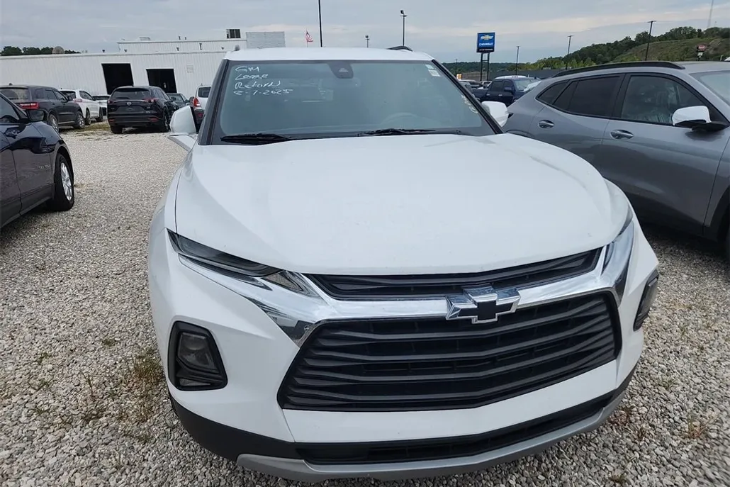 2022 Chevrolet Blazer 2LT photo 1