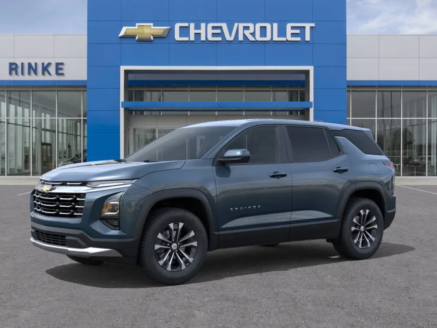 2026 Chevrolet Equinox LT photo 1