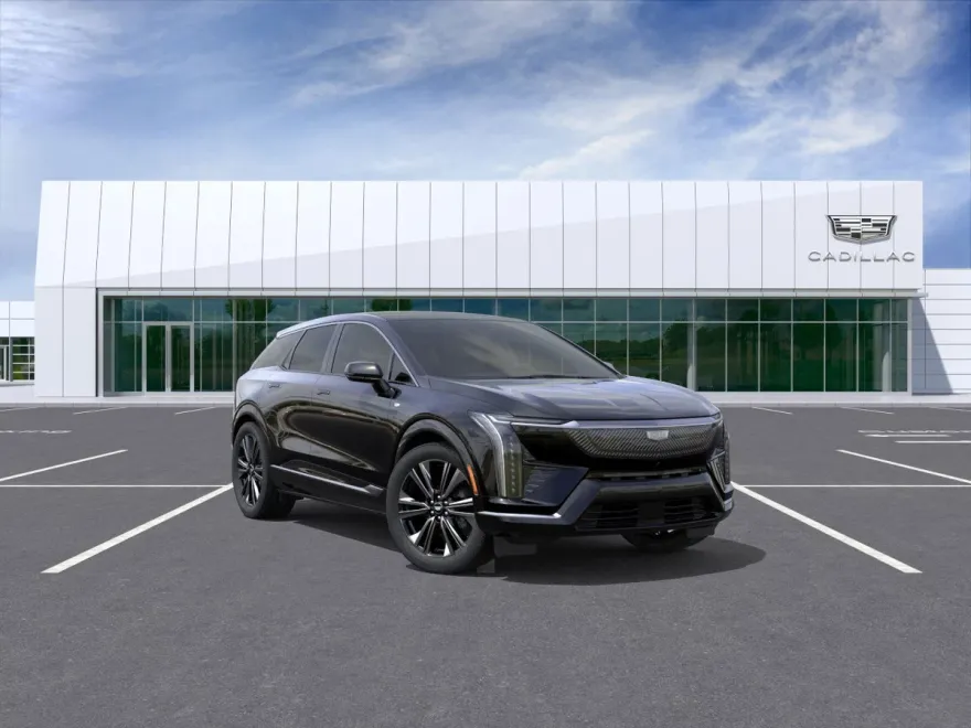 2025 Cadillac Optiq Luxury photo 1