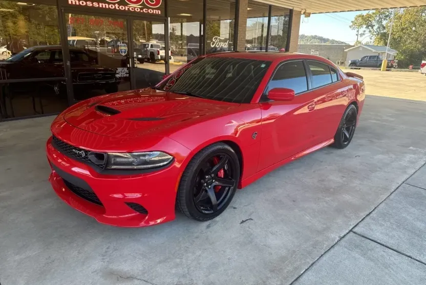 2019 Dodge Charger SRT8 Hellcat photo 1