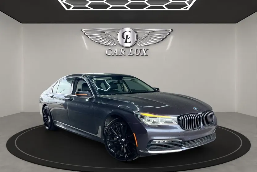 2016 Bmw 750i 7-series photo 1