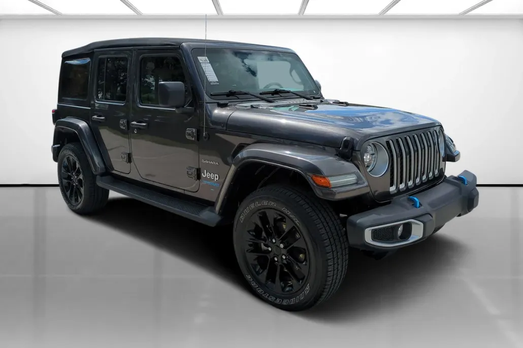 2022 Jeep Wrangler 4xe Unlimited Sahara photo 1