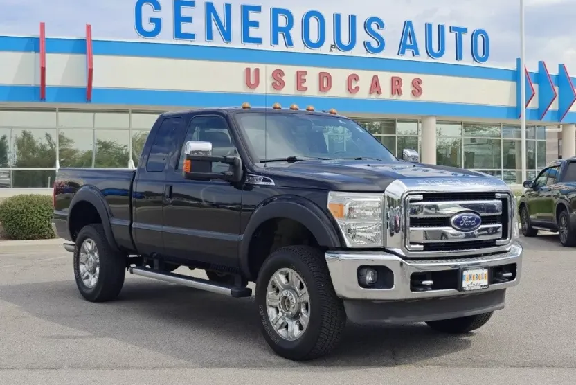 2015 Ford F-350 Lariat photo 1