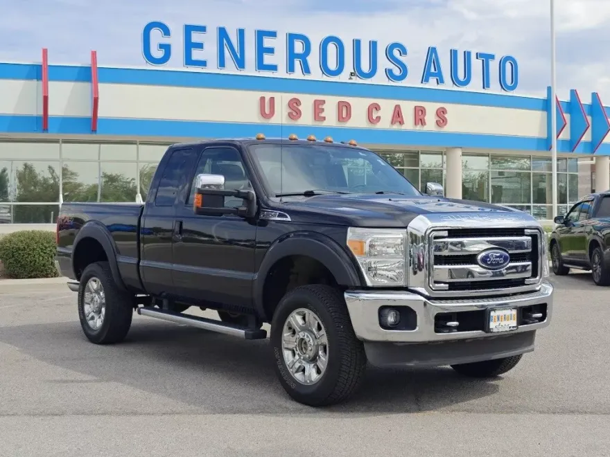 2015 Ford F-350 Lariat photo 1