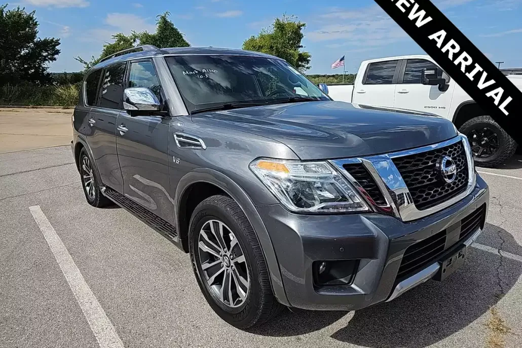 2017 Nissan Armada SL photo 1