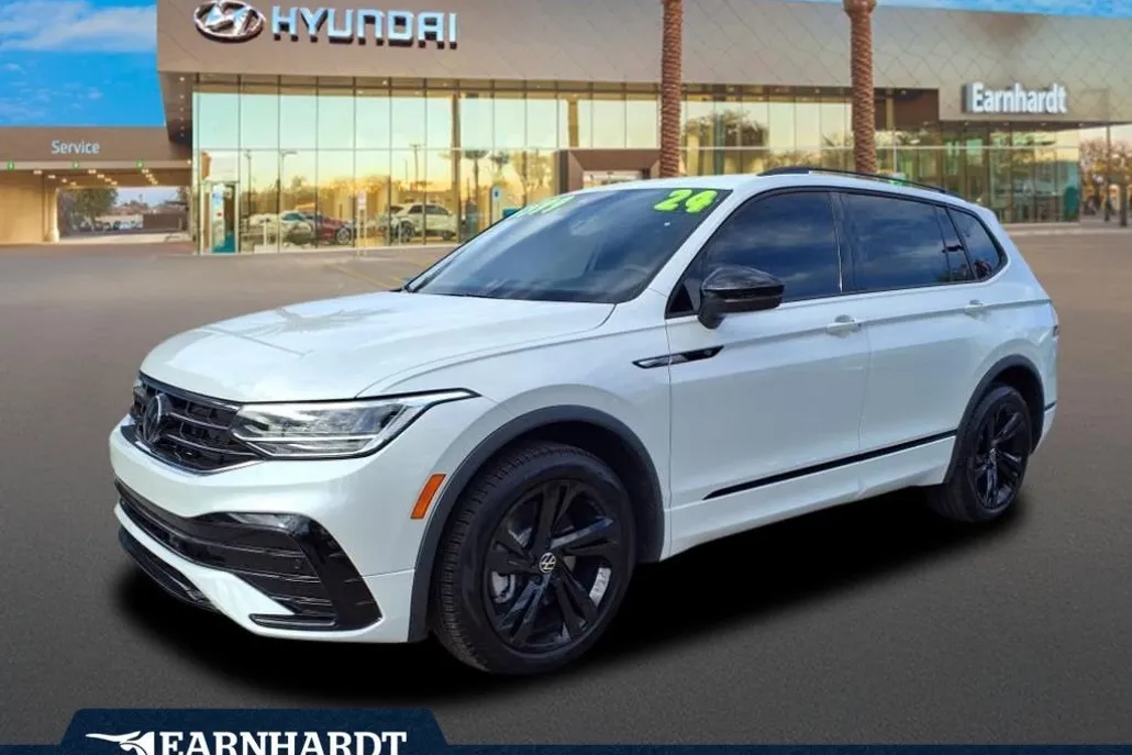 2024 Volkswagen Tiguan SE R-Line Black photo 1