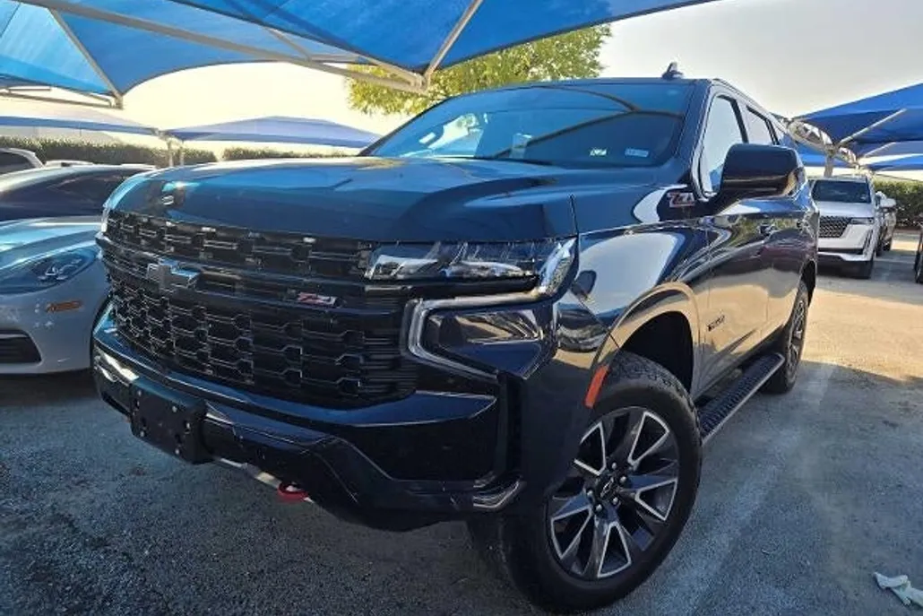 2023 Chevrolet Tahoe Z71 photo 1