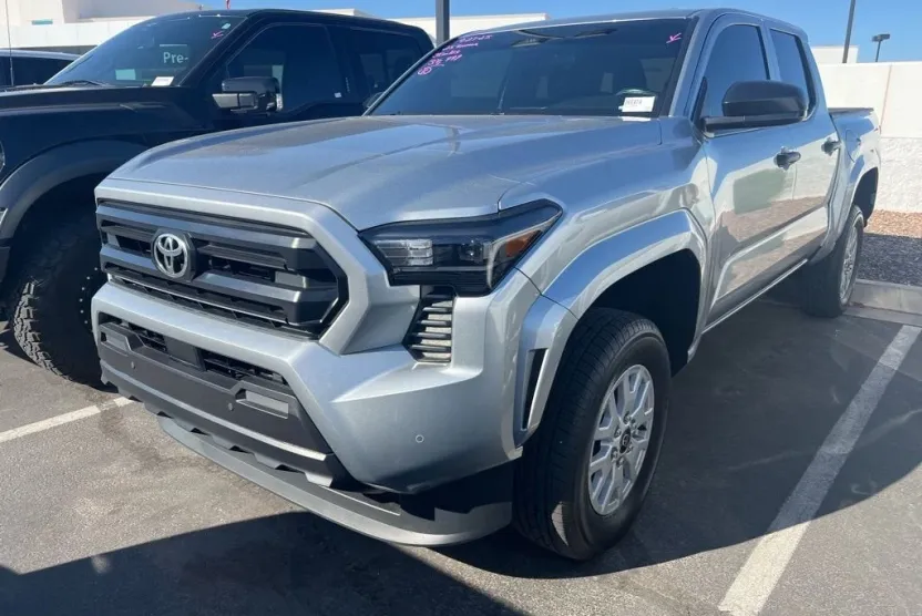 2025 Toyota Tacoma SR photo 1