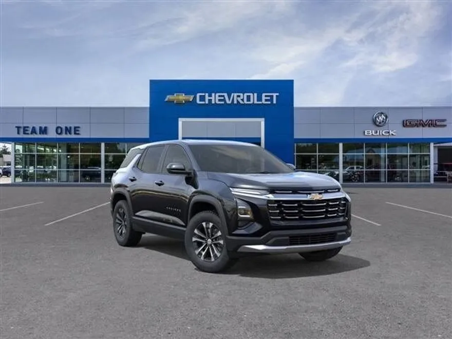 2026 Chevrolet Equinox LT photo 1