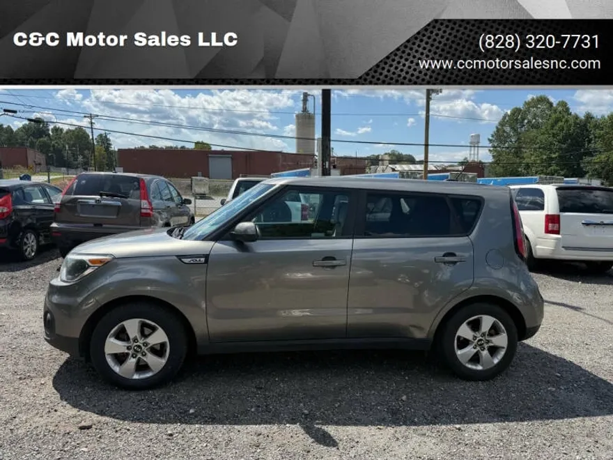 2019 Kia Soul Base photo 1