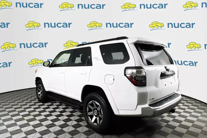 2024 Toyota 4Runner TRD photo 1