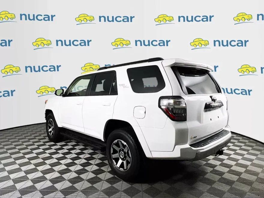 2024 Toyota 4Runner TRD photo 1