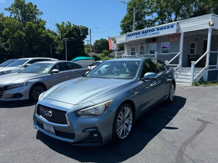 2018 Infiniti Q50 3.0t Sport photo 1