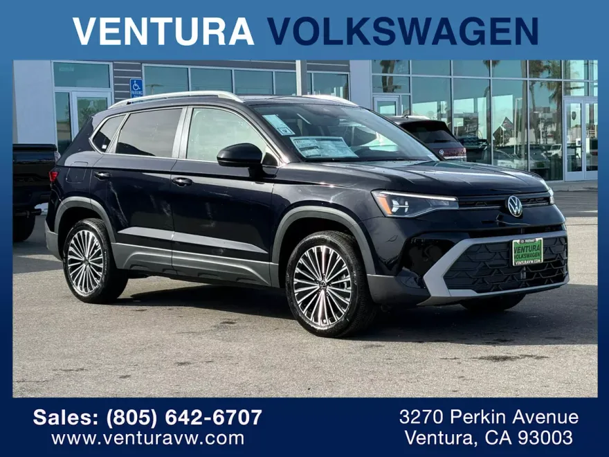 2025 Volkswagen Taos SE photo 1