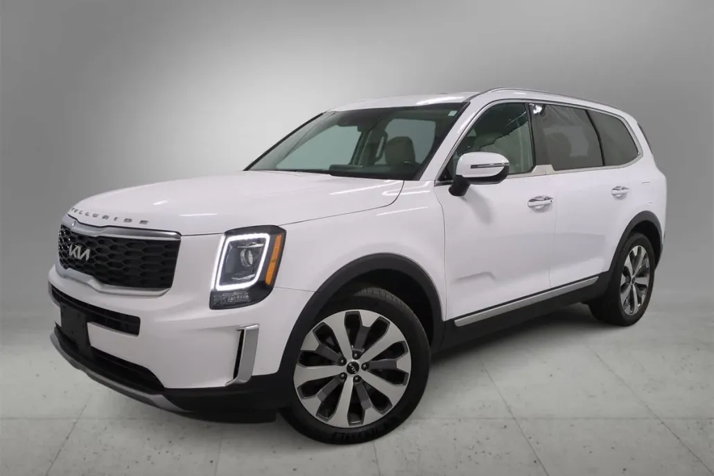 2022 Kia Telluride S photo 1