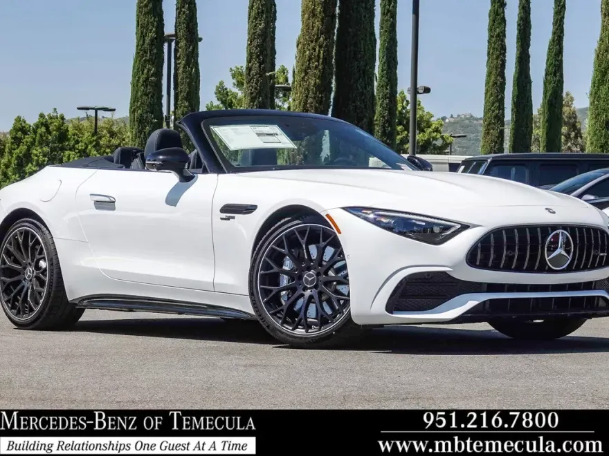 2024 Mercedes Benz SL AMG 43 photo 1