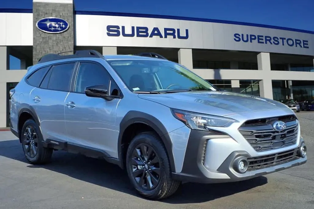 2025 Subaru Outback Onyx Edition XT photo 1