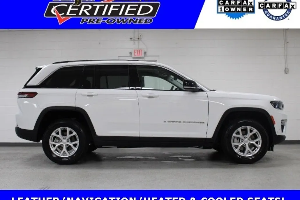 2023 Jeep Grand Cherokee Limited Sport photo 1