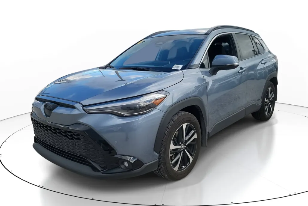 2024 Toyota Corolla Hybrid XSE photo 1