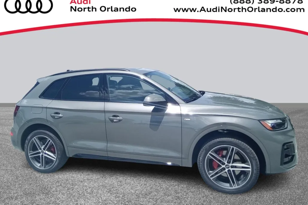 2025 Audi Q5 S line Premium Plus photo 1