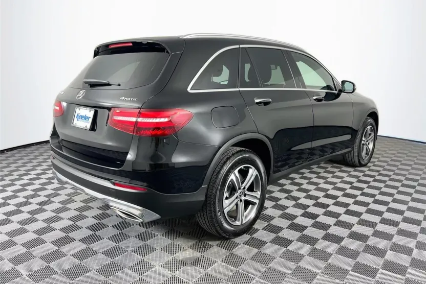 2019 Mercedes Benz GLC 300 4MATIC photo 1