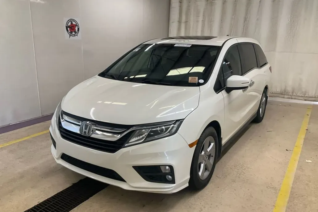 2019 Honda Odyssey EX-L photo 1