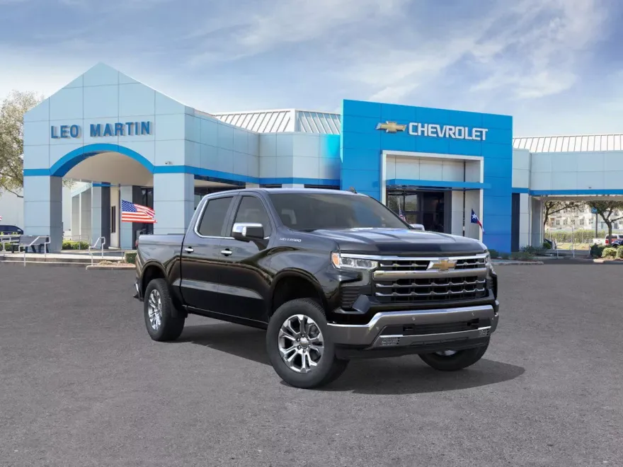 2026 Chevrolet Silverado 1500 LTZ photo 1