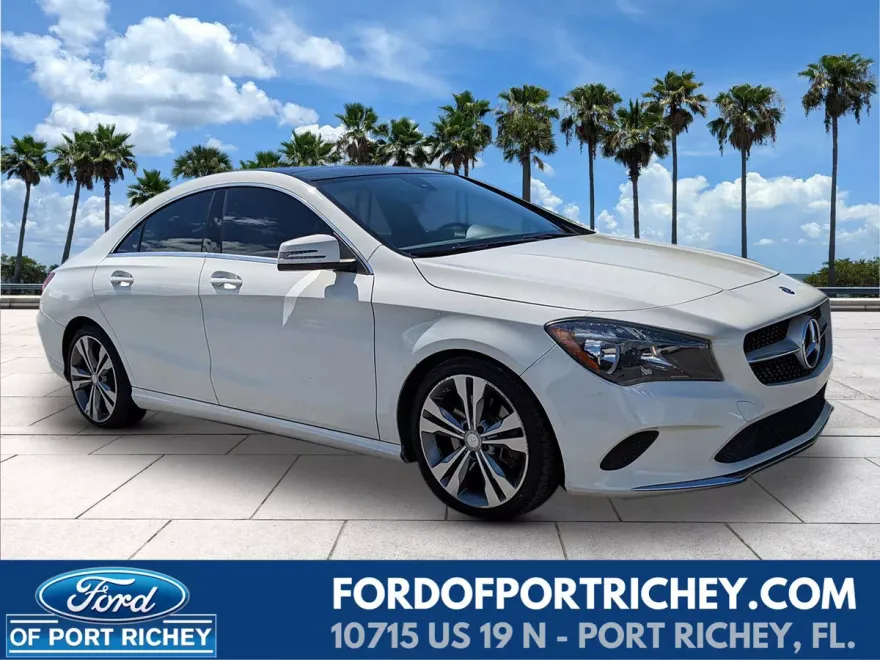 2017 Mercedes Benz CLA 250 photo 1
