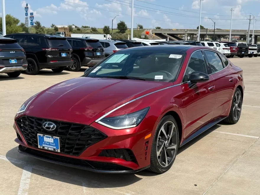2023 Hyundai Sonata SEL Plus photo 1