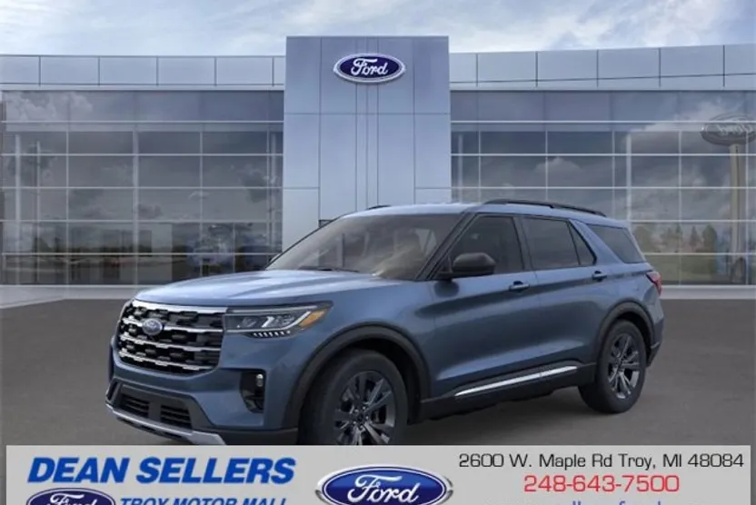 2025 Ford Explorer photo 1