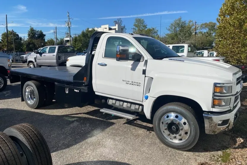 2024 Chevrolet Silverado 5500HD Work Truck photo 1