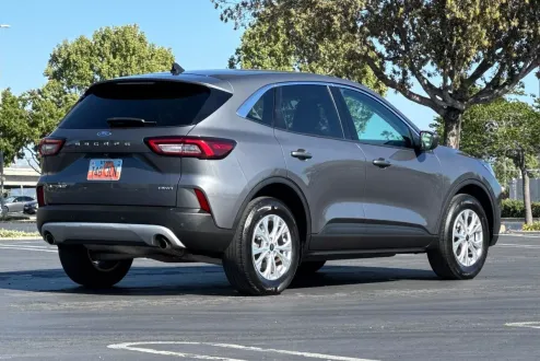 2023 Ford Escape Active photo 3