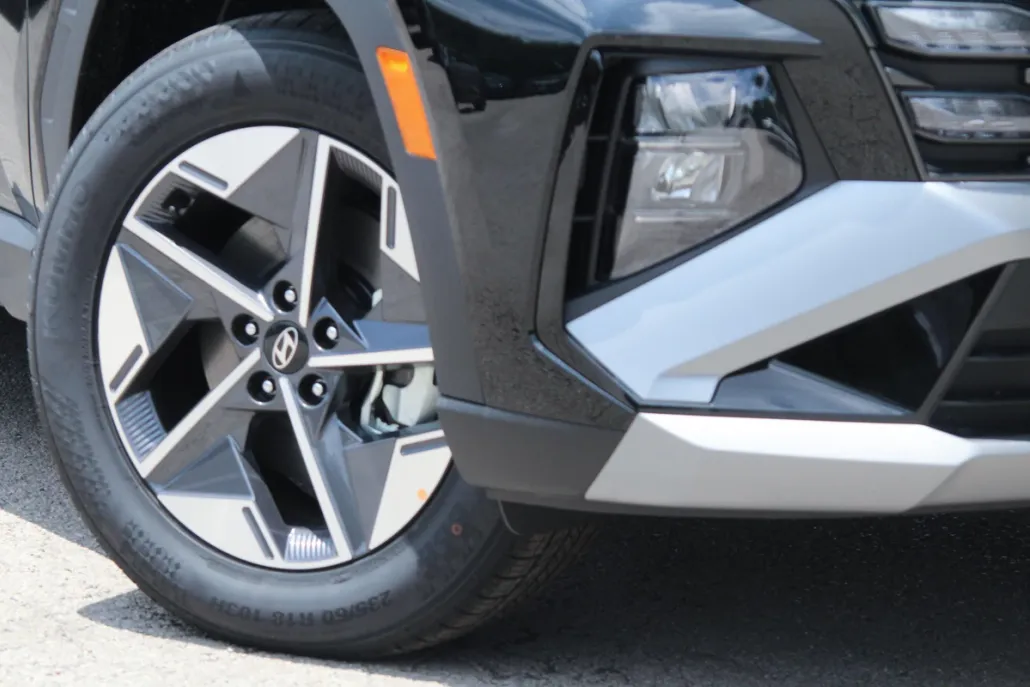2025 Hyundai Tucson SEL photo 1