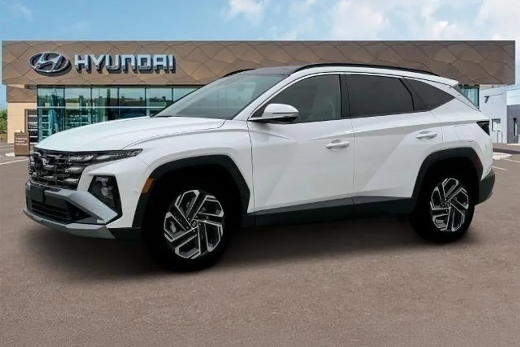 2025 Hyundai Tucson Limited photo 1