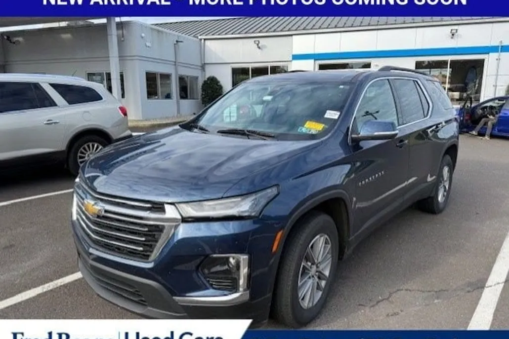 2023 Chevrolet Traverse Cloth photo 1