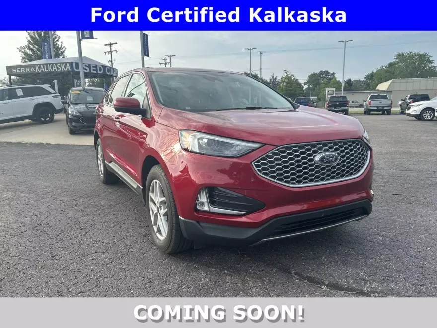 2023 Ford Edge SEL photo 1