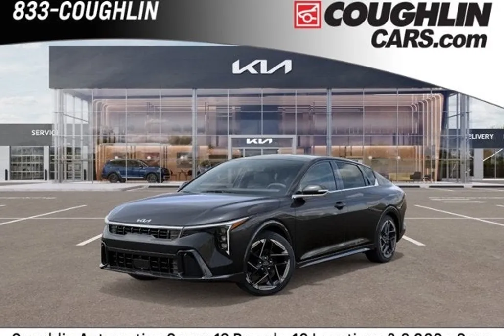2025 Kia K4 GT-Line photo 1