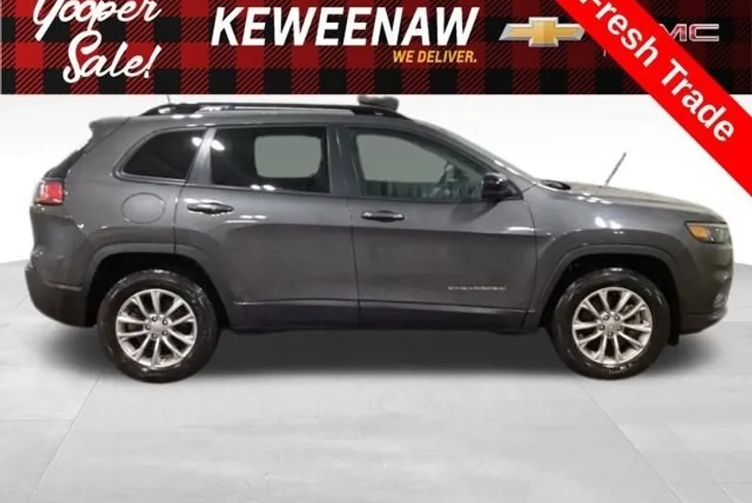 2022 Jeep Cherokee Latitude Lux photo 1