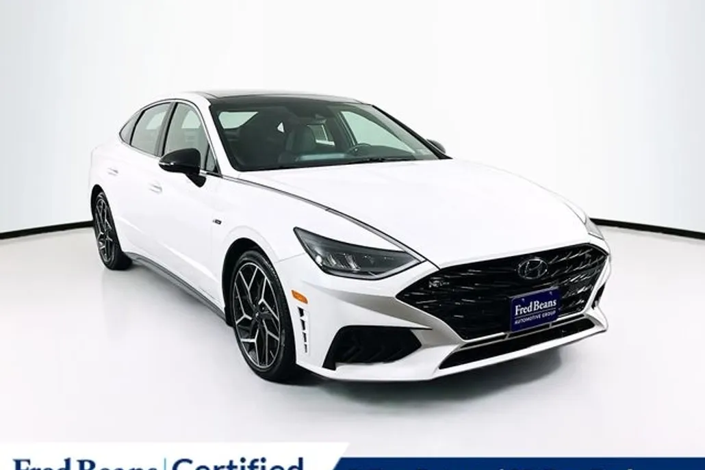 2022 Hyundai Sonata N Line photo 1