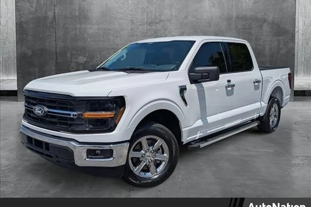 2025 Ford F-150 XLT photo 1
