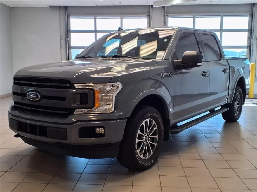 2019 Ford F-150 XLT photo 1