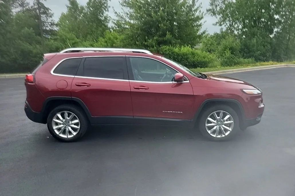 2014 Jeep Cherokee Limited photo 1
