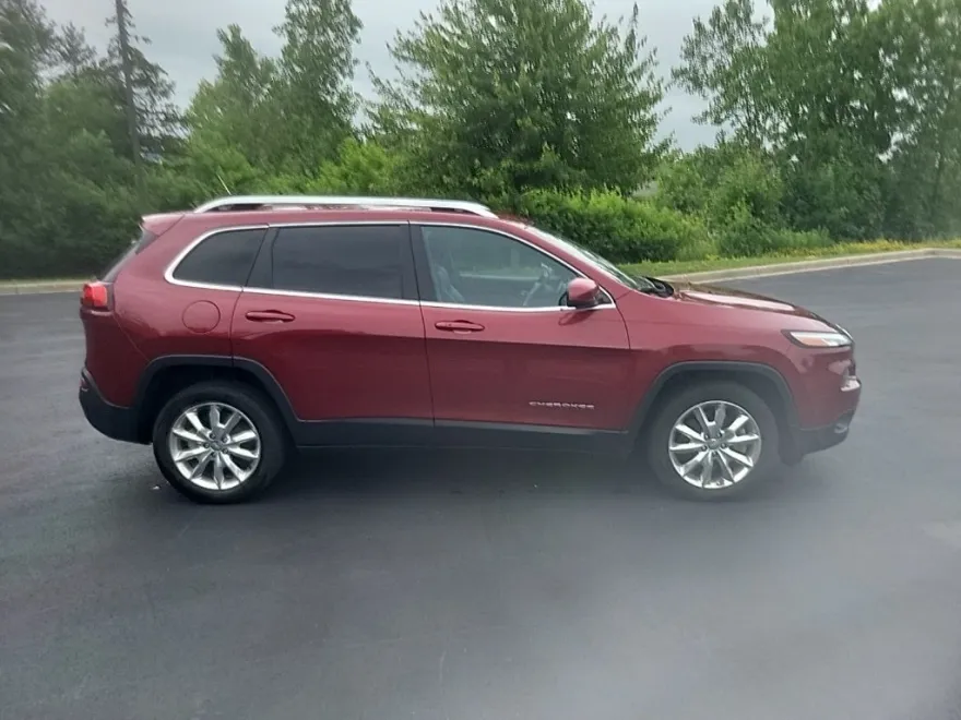 2014 Jeep Cherokee Limited photo 1