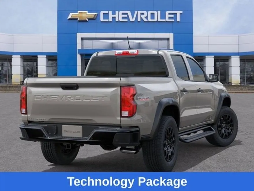 2026 Chevrolet Colorado Trail Boss photo 1