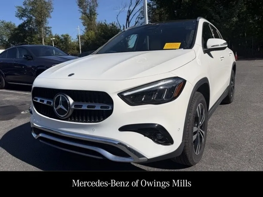 2025 Mercedes Benz GLA 250 4MATIC photo 1
