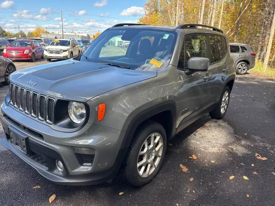 2020 Jeep Renegade Latitude photo 1