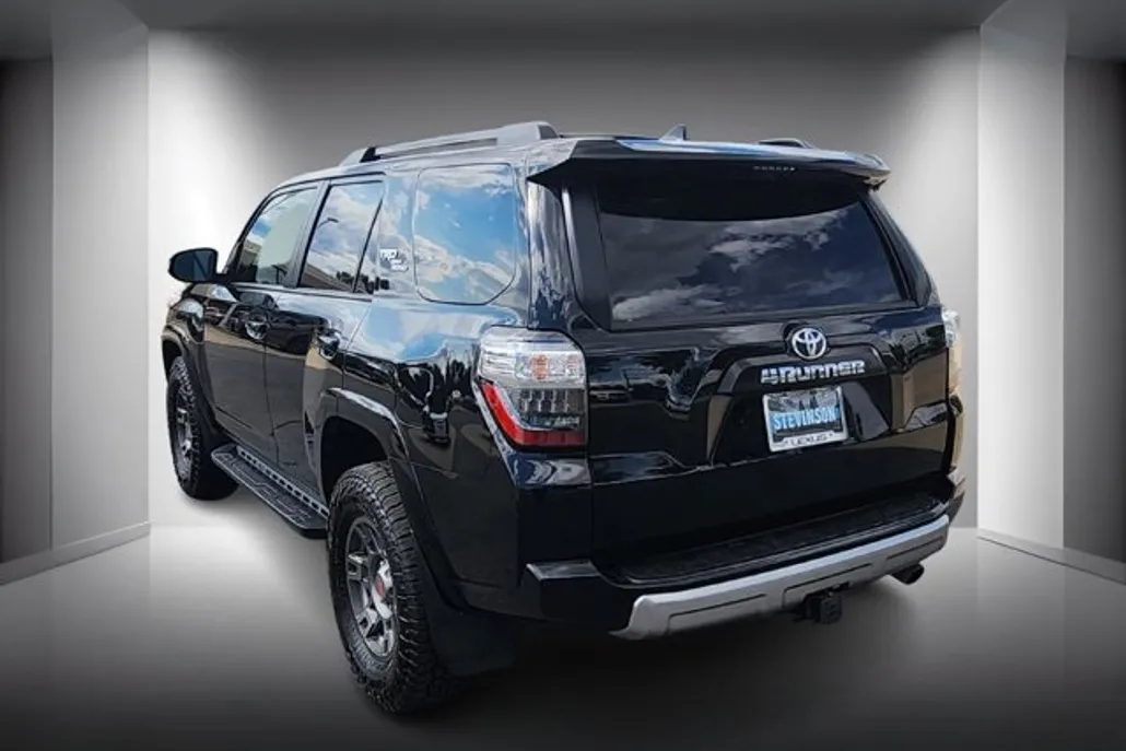 2023 Toyota 4Runner TRD Premium photo 1