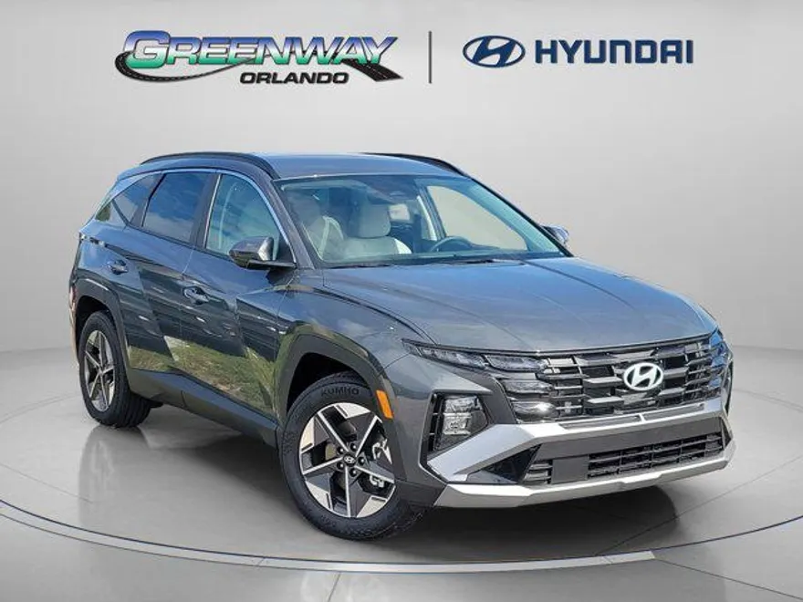 2025 Hyundai Tucson SEL photo 1