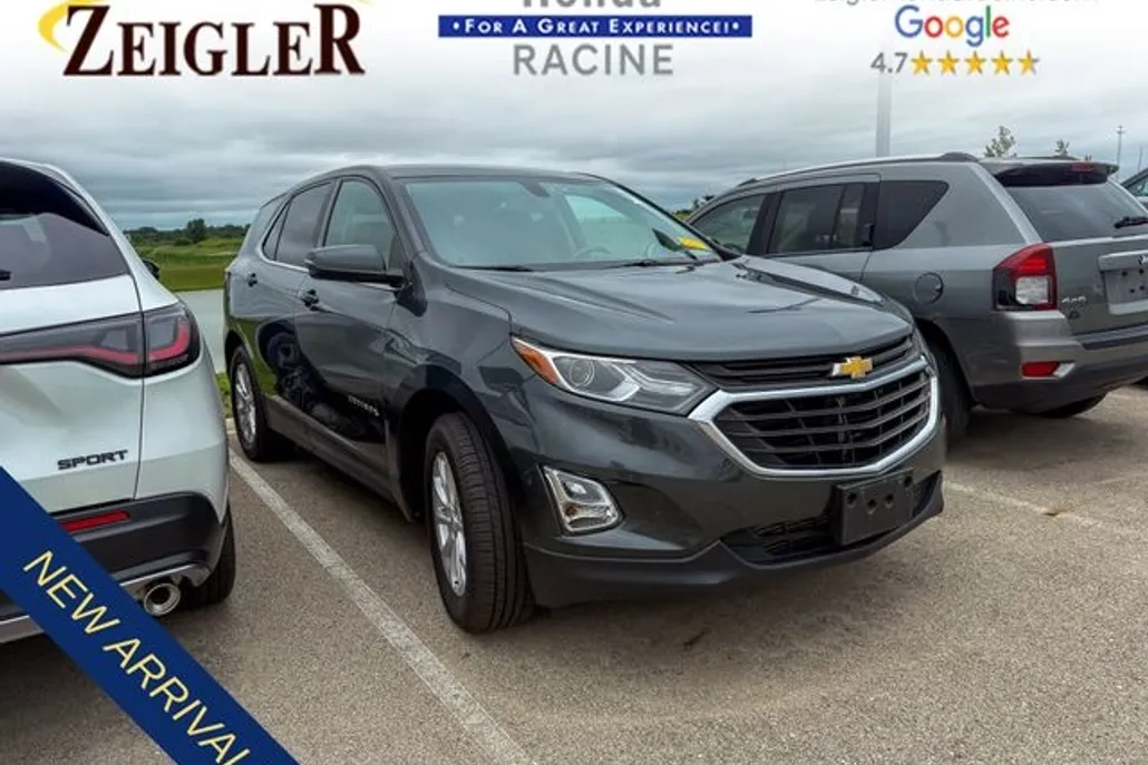 2018 Chevrolet Equinox LT photo 1