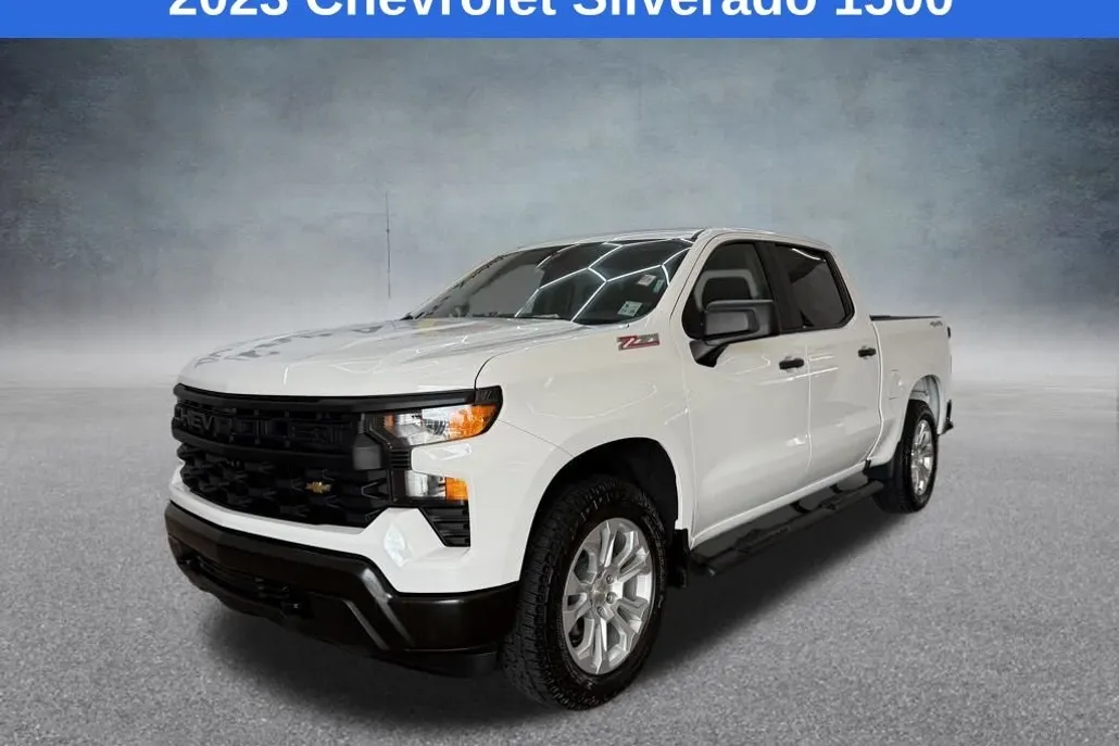 2023 Chevrolet Silverado 1500 photo 1
